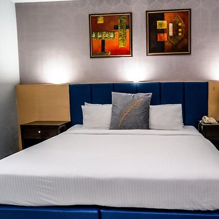 Hotel Pal Heights Bhubaneswar Exterior foto