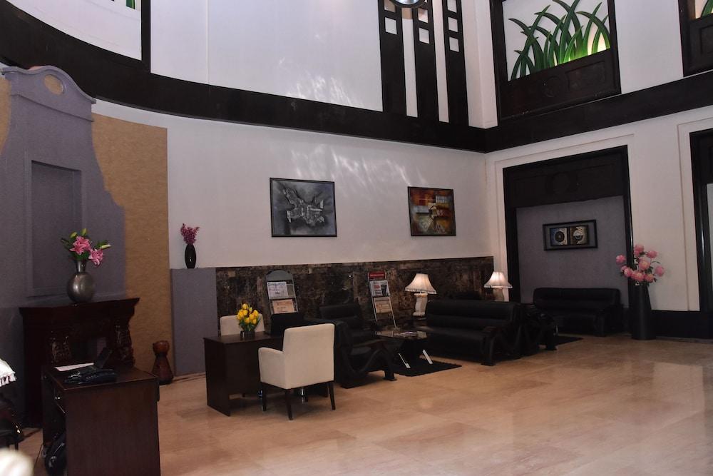Hotel Pal Heights Bhubaneswar Exterior foto